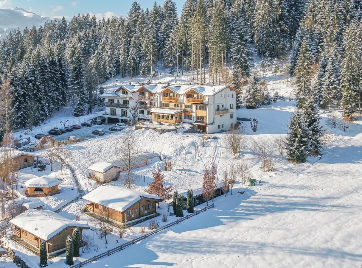 Gartenhotel Rosenhof Bei Kitzbuehel Hotel apartamentowy 3*